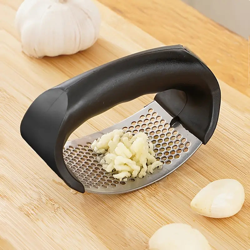 Stainless Steel Garlic Press - Easy-to-Use Manual Mincer, Crusher & Peeler - Essential Kitchen Gadget for Effortless Garlic Prep